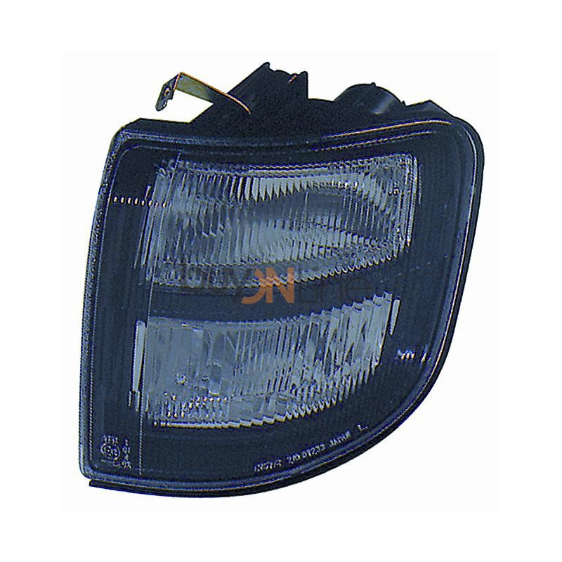 LA004800 FANALE ANTERIORE