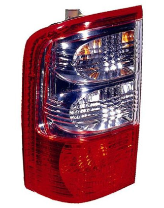 FANALE POSTERIORE SINISTRO CON PORTALAMPADA NISSAN PATROL 20022004