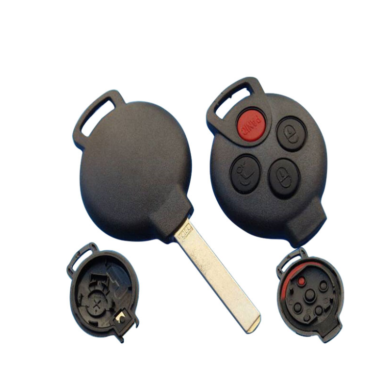 GUSCIO CHIAVE 3+1 TASTI:  TASTO APERTURA TASTO CHIUSURA TASTO PORTELLONE TASTO PANIC LAMA HU101 SMART FORTWO 451 20072012      