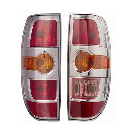 FANALE POSTERIORE SINISTRO CON PORTALAMPADA VERSIONE EUROPA MAZDA PU 24WD BT-50 CDUN 20062013       VERS 102008