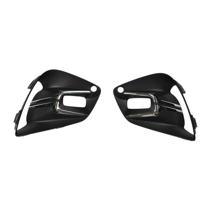 KIT GRIGLIE PARAURTI ANTERIORE DESTRASINISTRA CON SEDE FENDINEBBIA CON MODANATURA CROMATA RENAULT CLIO V B7 20192023