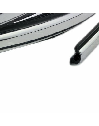 PROFILO PARABREZZA FIAT 500 F  L  R 19651975       VERS L