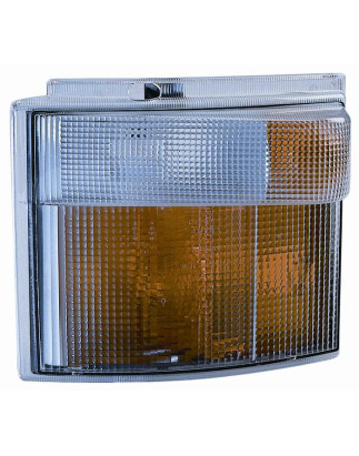 FANALE ANTERIORE DESTRO SENZA PORTALAMPADA SCANIA 114 - 124 P94 - T164 19962005