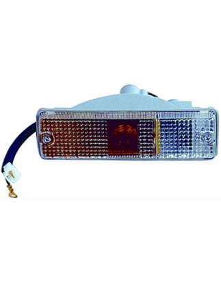 FANALE ANTERIORE SINISTRO ARANCIOBIANCO CON PORTALAMPADA MODELLO PARAURTI SUZUKI ALTO-MARUTI EC 19852000