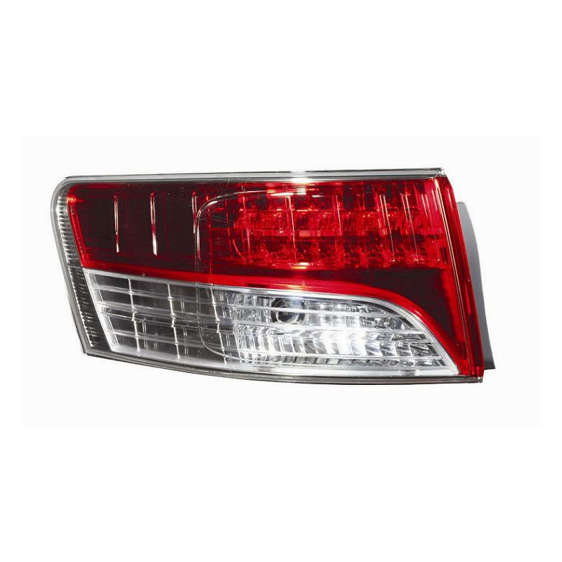 FANALE POSTERIORE DESTRO SENZA PORTALAMPADA TOYOTA AVENSIS T27 2008201  TOYOTA AVENSIS T27 20122015