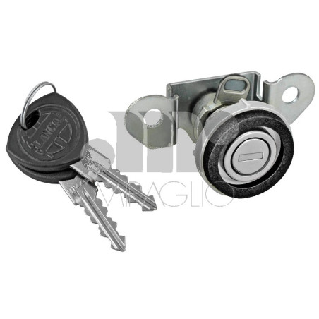 CHIUSURA COFANO POSTERIORE CON CHIAVE LANCIA Y 840 19962003