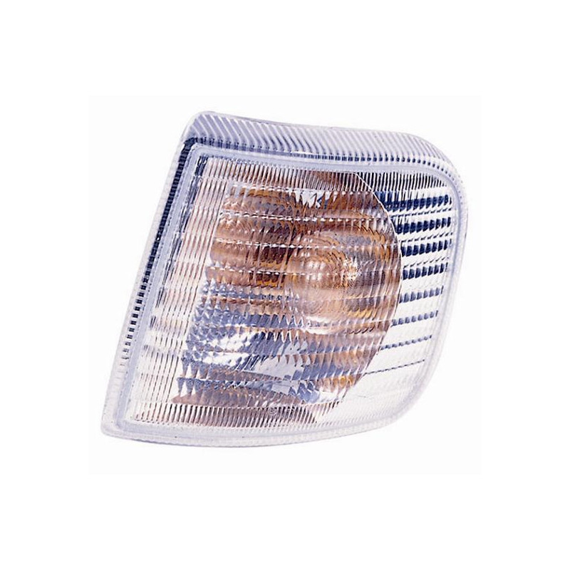 FANALE ANTERIORE DESTRO SENZA PORTALAMPADA RENAULT PREMIUM 19962005