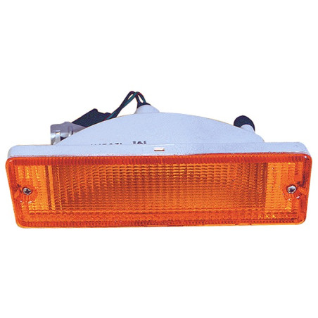 FANALE ANTERIORE DESTRO SENZA PORTALAMPADA ARANCIO NISSAN PU 2WD-4WD D21 19921997