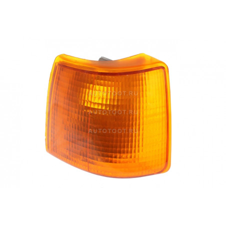 FANALE ANTERIORE DESTRO SENZA PORTALAMPADA ARANCIO AUDI 80 811813814819853 19791984