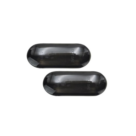 FANALE LATERALE DESTROSINISTRO FUME LED SET 2PZ FORD FIESTA JAJB 20022008, FORD FIESTA CB1JHJD 20082013, FORD FOCUS DAWDBW 2004