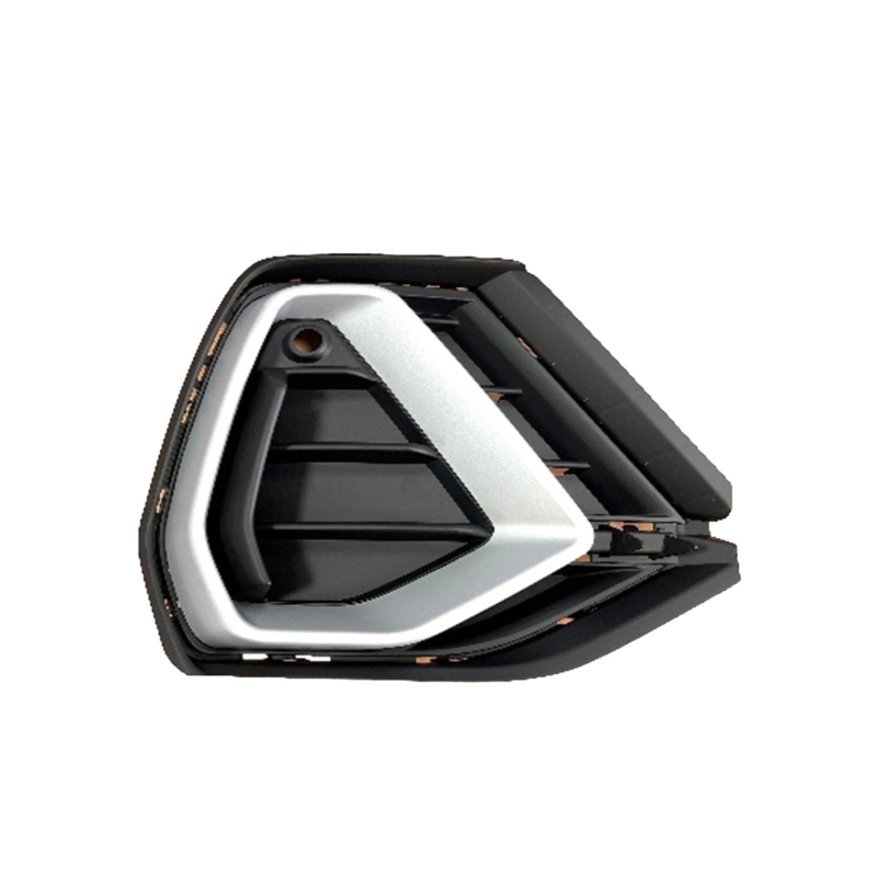 GRIGLIA FENDINEBBIA DESTRA CON PRIMER CON MODANATURA ARGENTO CON FORI SENSORI AUDI Q3 F3B 20182025 VERSS-LINE