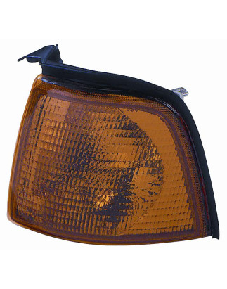 FANALE ANTERIORE SINISTRO SENZA PORTALAMPADA ARANCIO AUDI 80 8938948A2 19861991 VERS 09860791