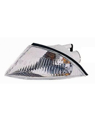 FANALE ANTERIORE SINISTRO SENZA PORTALAMPADA BIANCO MITSUBISHI CARISMA DA 19962005 VERS 2000