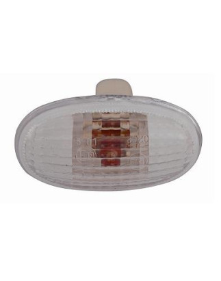 FANALE LATERALE DESTROSINISTRO CON PORTALAMPADA BIANCO CHEVROLET SPARK 20132015, OPEL KARL C16 2015