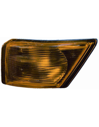 FANALE ANTERIORE DESTRO SENZA PORTALAMPADA ARANCIO IVECO DAILY 20002007