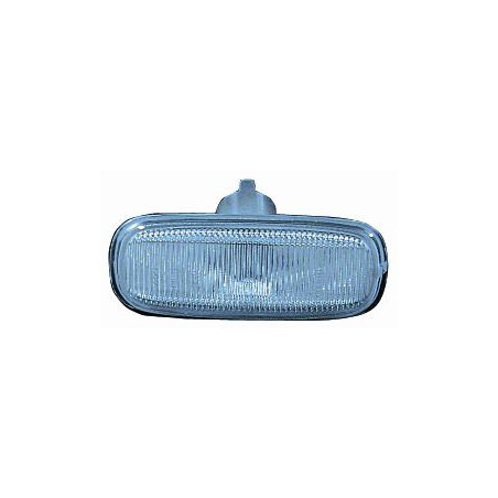 FANALE LATERALE DESTROSINISTRO SENZA PORTALAMPADA BIANCO AUDI A2 8Z0 20002005, AUDI A3 8L1 19962003, AUDI A4 8D2 19942000, AUDI