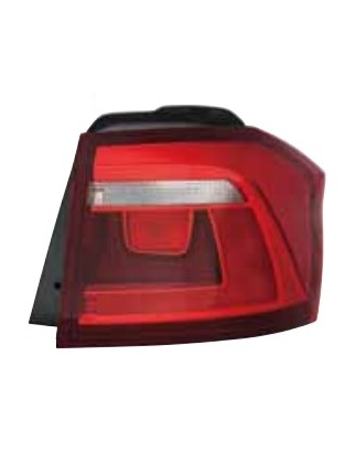FANALE POSTERIORE DESTRO FUME W21W,WY21W SENZA PORTALAMPADA ESTERNO VOLKSWAGEN GOLF SPORTSVAN AM1AN1 20142018