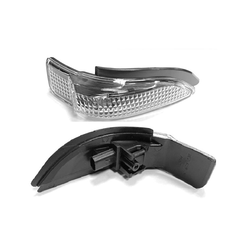 FANALE RETROVISORE DX (NON MONTA SU MODELLO ORIGINALE - C/LAMPADA) TOYOTA YARIS III (P13) 2011 2014 OEM 8173052100