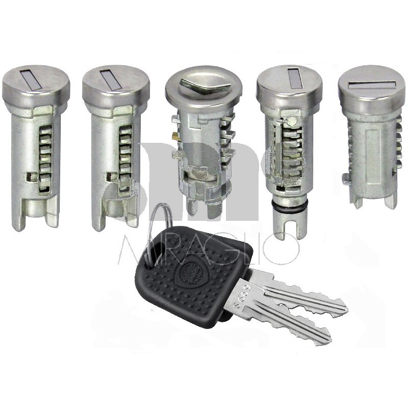 IMPARIGLIO 5 Ant/Post Dx/Sx 1 AVVIAMENTO(A) , 2 PORTE(B), 1 CHIUSURA Post(COFANO)(C) , 1 TAPPO BENZINA(D)  OEM 7642484