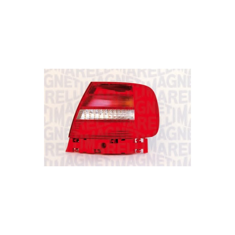 GRUPPO OTTICO FAN. POST. C/RN DX AUDI A4