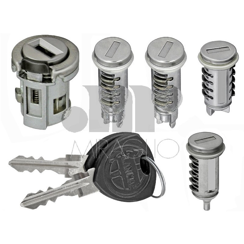 IMPARIGLIO 5 PEZZI ANTERIOREPOSTERIORE DESTROSINISTRO 1 AVVIAMENTOA , 2 PORTEB + 1 CHIUSURA POSTERIORE , 1 TAPPO BENZINAC LANCI