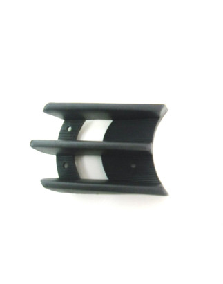 GRIGLIA PARAURTI ANTERIORE SINISTRA CON FENDINEBBIA MITSUBISHI PAJERO SPORT 0100  0106